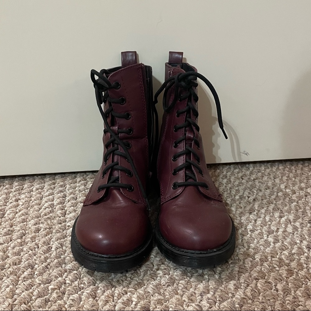 Combat Maroon Boots